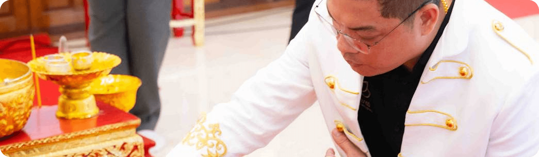 บริการเชิญวิญญาณ – "แสงธรรมส่องทาง ดวงวิญญาณสู่สุคติ""